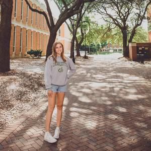 Meet your Posher, Natalie